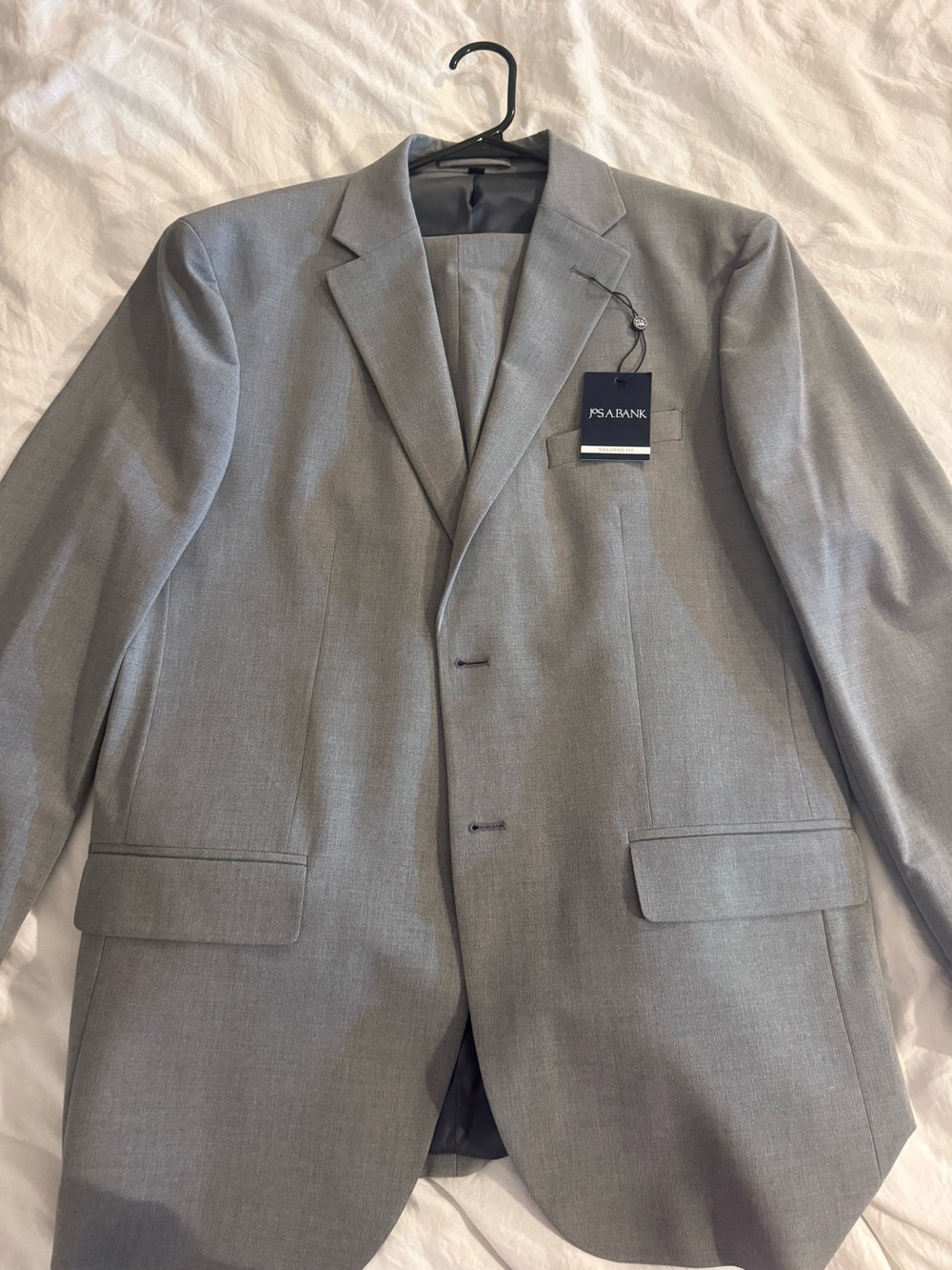 NWT Jos. A. Bank Light Gray Tailored Fit Suit 41R Jacket 34x32 Pants